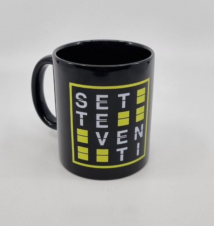 Tazza in ceramica nera interno nero personalizzata